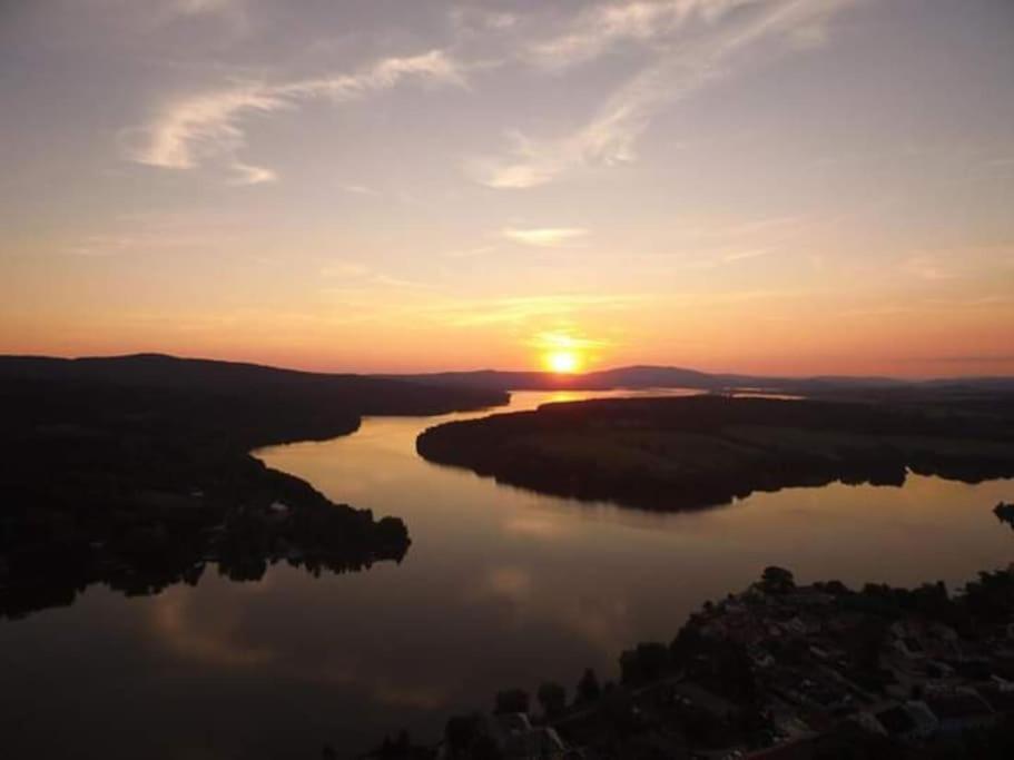 Apartman S Terasou A Vyhledem Na Jezero Lipno Kovářov Exterior foto