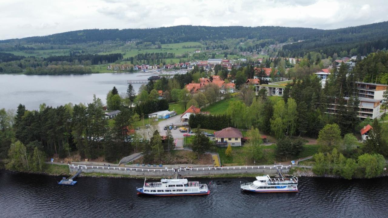 Apartman S Terasou A Vyhledem Na Jezero Lipno Kovářov Exterior foto