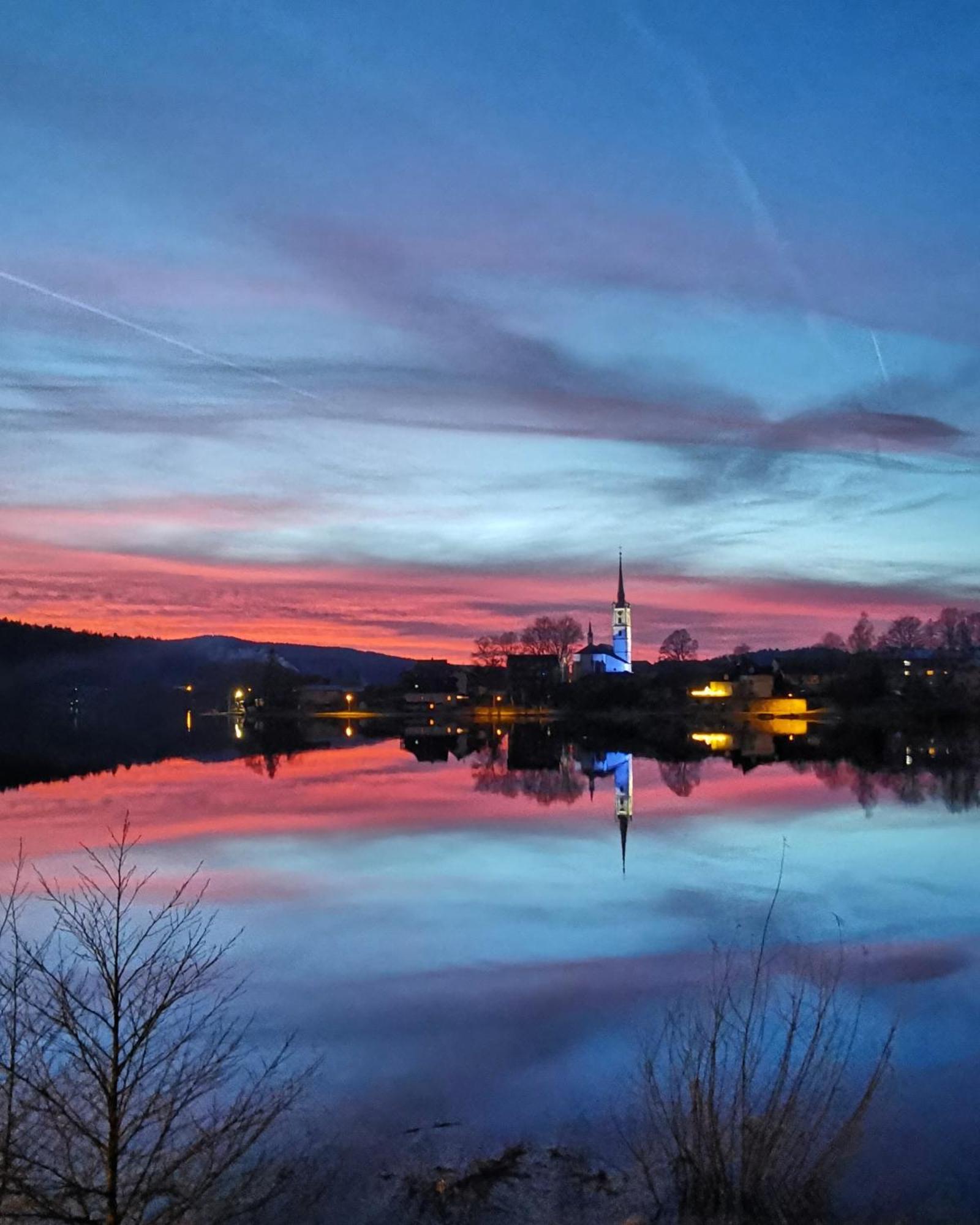 Apartman S Terasou A Vyhledem Na Jezero Lipno Kovářov Exterior foto
