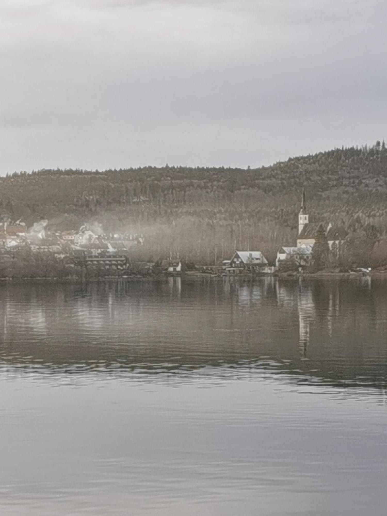 Apartman S Terasou A Vyhledem Na Jezero Lipno Kovářov Exterior foto
